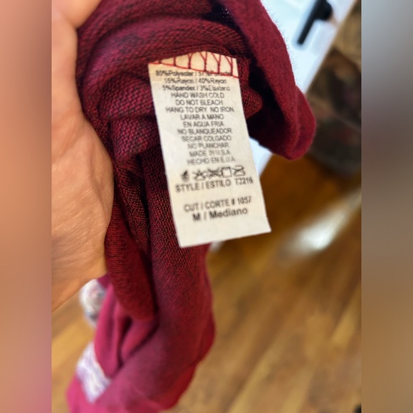 Potters Pot Boutique Fleeced Top - Picture 2 of 4